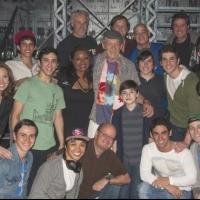 Photo Flash: Broadway-Bound Ian McKellen Visits NEWSIES!