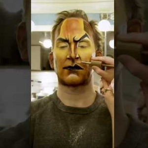 VIDEO: Watch THE LION KING's Broadway Makeup Team Transform Stephen Carlile into Scar Photo