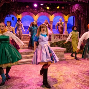 Review: CONSTELLATION THEATRE COMPANYS HEAD OVER HEELS at Source Theatre Photo