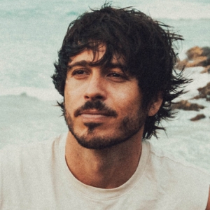 Morgan Evans Adds Third & Final Newcastle Show to 'Life Upside Down Tour' This August Photo