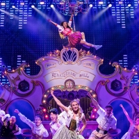 Wake Up With BWW 10/28: Katie Holmes in THE WANDERERS, &JULIET Begins Previews, and M Photo