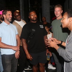 Photos: Aaron Rodgers & The New York Jets Visit MJ for HARD KNOCKS Finale Photo
