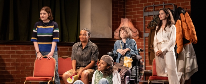 Review: THE MINISTRY OF LESBIAN AFFAIRS at Kiln Theatre