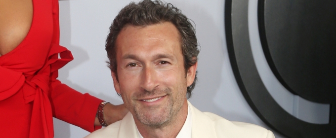 Aaron Lazar Joins Substack to Discuss Show Business, Self Transformation & More
