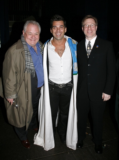 Photo Coverage: WHITE CHRISTMAS Gypsy Robe Ceremony  Image