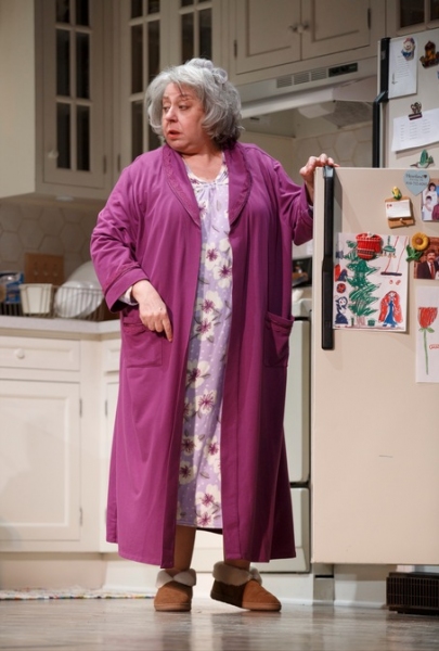Photo Flash: First Look at Katie Holmes, Norbert Leo Butz and More in DEAD ACCOUNTS on Broadway!  Image