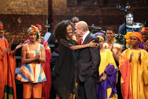 Photo Coverage: Michael Eisner Honored at New 42nd St. Gala- Inside the Curtain Call  Image