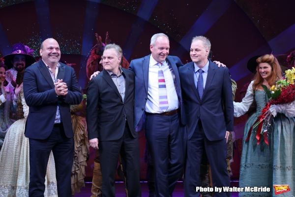 Casey Nicholaw, John O''Farrell, Karey Kirkpatrick, Wayne Kirkpatrick with the cast  Photo