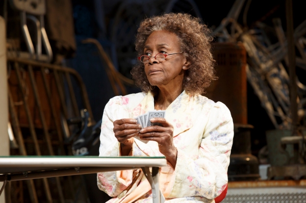 Cicely Tyson  Photo