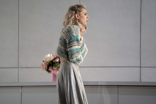 Vanessa Kirby Photo