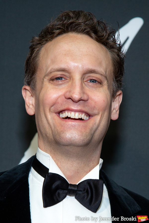 Photos: On the Red Carpet at Opening Night of A CHRISTMAS CAROL  Image