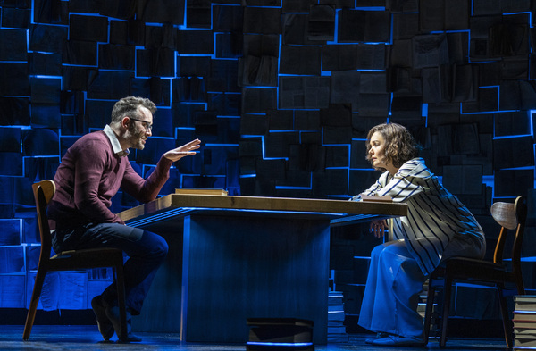 0137 (l to r): Eddie Kaye Thomas (Abe) and Katie Holmes (Julia Cheever) in Roundabout Photo
