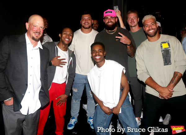Photos: Aaron Rodgers & The New York Jets Visit MJ for HARD KNOCKS Finale  Image