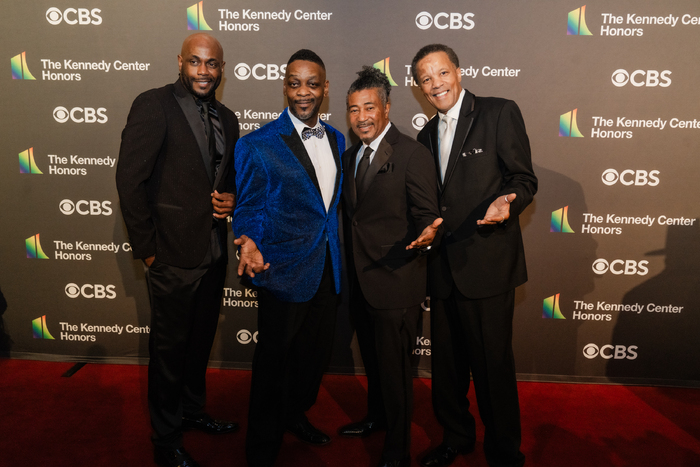 Photos: Inside the Kennedy Center Honors, Honoring Billy Crystal, Renée Fleming, Barry Gibb, Queen Latifah, and Dionne Warwick  Image