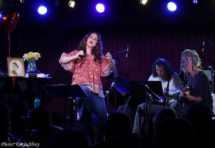 Photos: Melissa Errico Greenroom 42 'An Acoustic Evening with Sondheim & Melissa'  Image