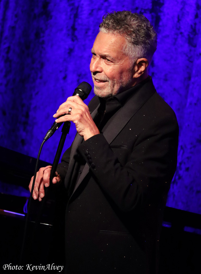 Clint Holmes Photo